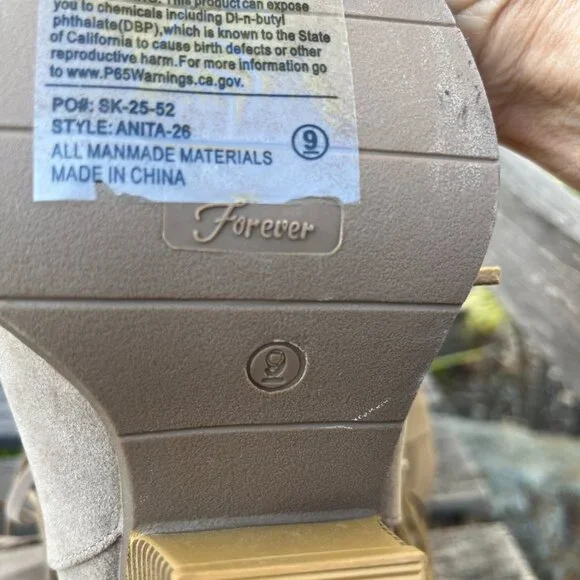 Forever Beige Faux New Suede/Leather Layered Fringe Boots, Size 9 - Picture 10 of 11